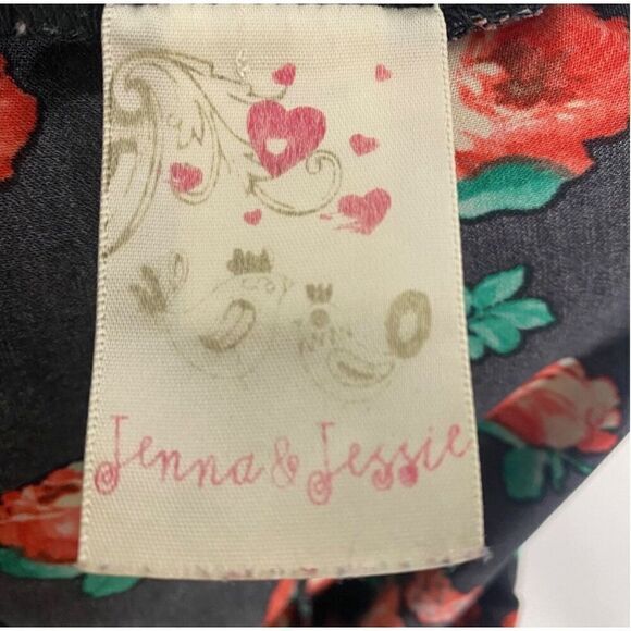 Jenna & Jessie black with red flowers shorts size girl Large (14) - Picture 2 of 4